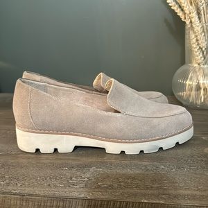 Vionic Kesnsley shoes 7 Wide